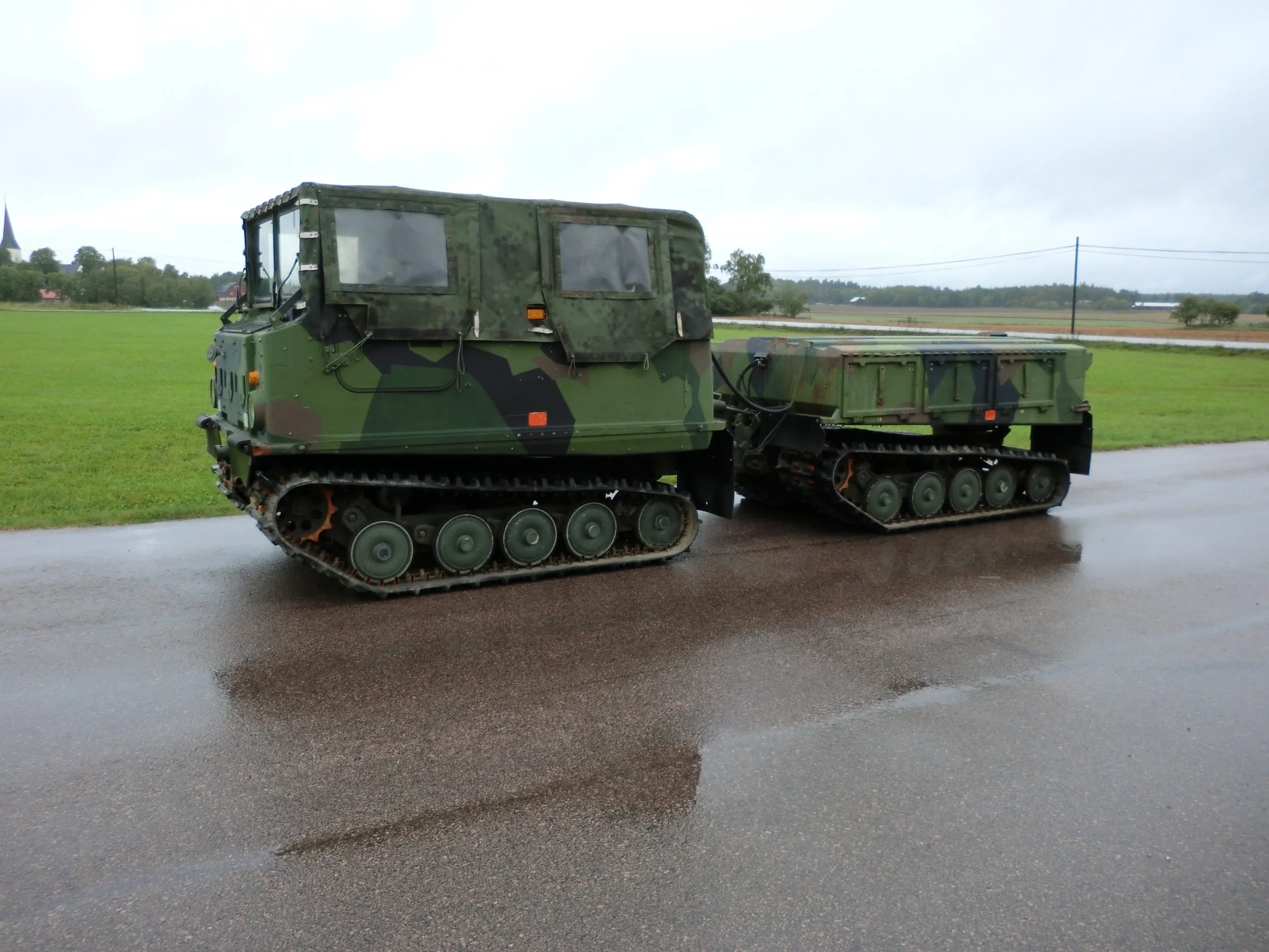 Hagglunds bv206 Soft Top - Image 5